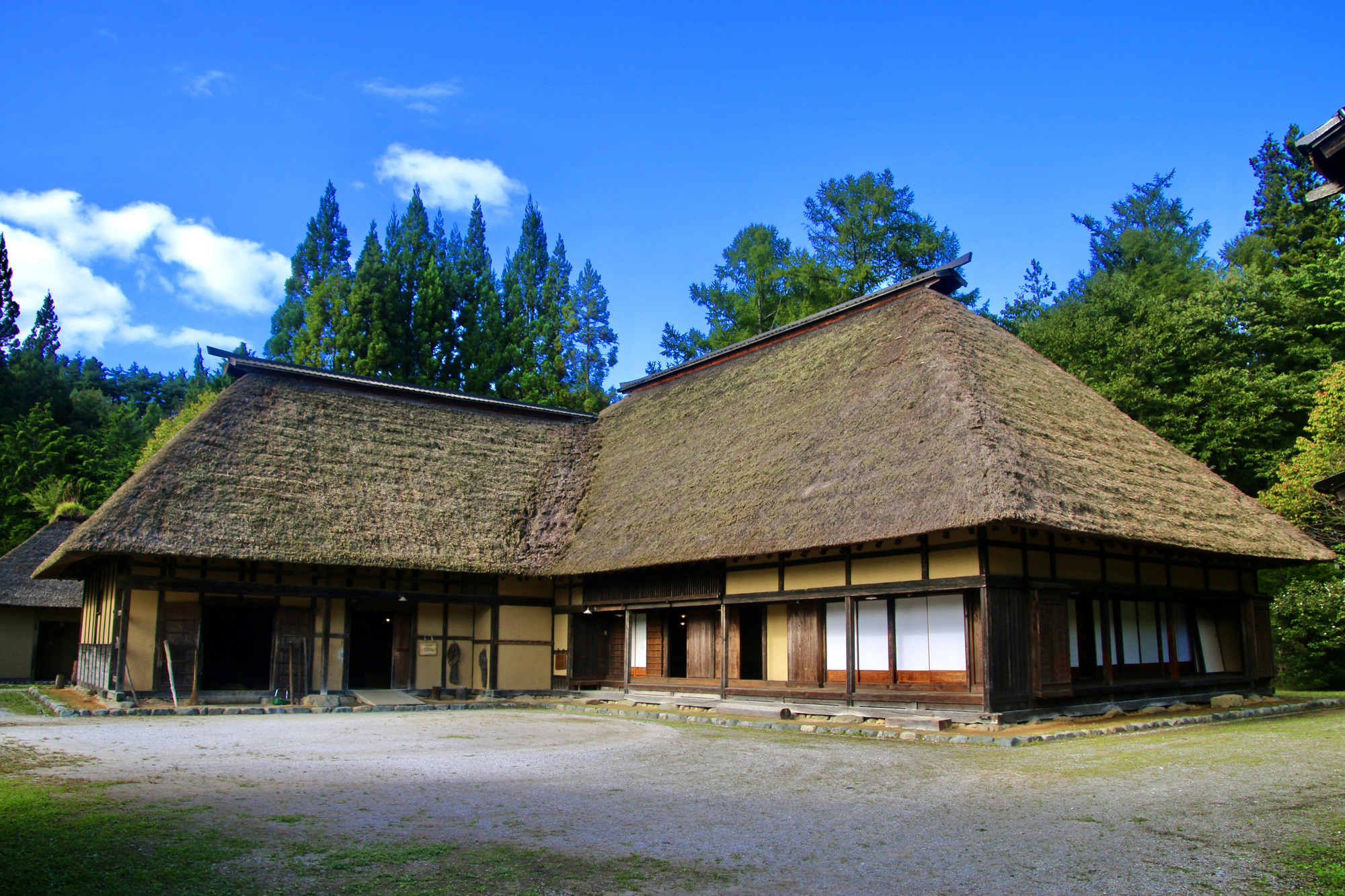 南部曲り家（岩手県遠野市・遠野ふるさと村）